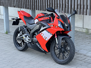 Derbi GPR 125 2015 4-takti A1 kat (1 foto / 10)