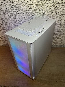 Mänguriarvuti RGB l i5 14600KF l RTX 4060 l 32gb DDR4 l SSD (4 foto / 5)