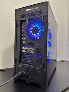 Mänguriarvuti l i7 14700KF l RTX 5070 l 32gb DDR5 l 2Tb SSD (6 foto / 6)