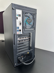 Manguriarvuti l Ryzen 5 5600X l RTX 4060 l 16gb DDR4 l SSD (5 foto / 5)