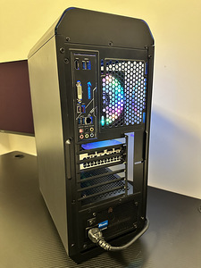 Mänguriarvuti l Ryzen 7 3700X l RTX 2060 Super l DDR4 l SSD (5 foto / 5)