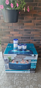 Välimullivann Bestway Lay-Z-Spa Milan AirJet Plus, 196x71 cm (5 foto / 9)