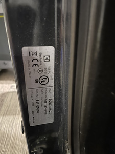Electrolux духовка (3 фото из 4)