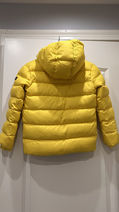 Tommy Hilfiger jope (2 foto / 4)