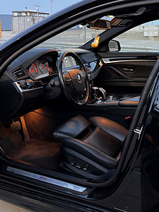 BMW F10 535D 230Kw M пакет (6 фото из 10)