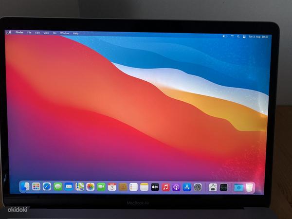 Apple MacBook Air (Retina, 13 дюймов, 2019 г.) 8 ГБ / 128 ГБ (фото #4)
