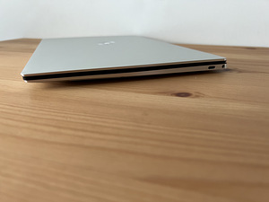 Dell XPS 13 9300, i7-1065G7, 16GB, 1TB SSD, UHD+ (3840x2400) (4 foto / 10)