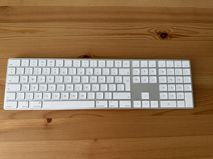 Apple Magic Keyboard with Numeric Keypad - ENG (1 foto / 2)