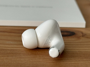 Apple AirPods Pro (2nd Generation) Originaal! Uueväärsed! (4 foto / 9)