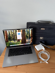 Apple MacBook Pro 16" 2021 | 32GB! | M1 PRO 10/16 |512GB SSD (1 foto / 10)
