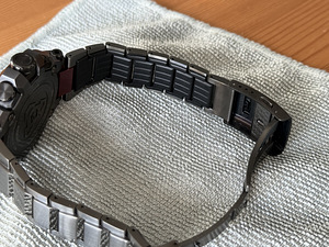 Casio G-Shock MTG B3000BD-1AER (6 foto / 10)