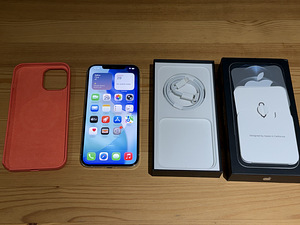Apple iPhone 12 Pro Max 128GB Silver (1 foto / 9)