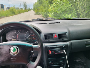 Skoda octavia (6 foto / 8)