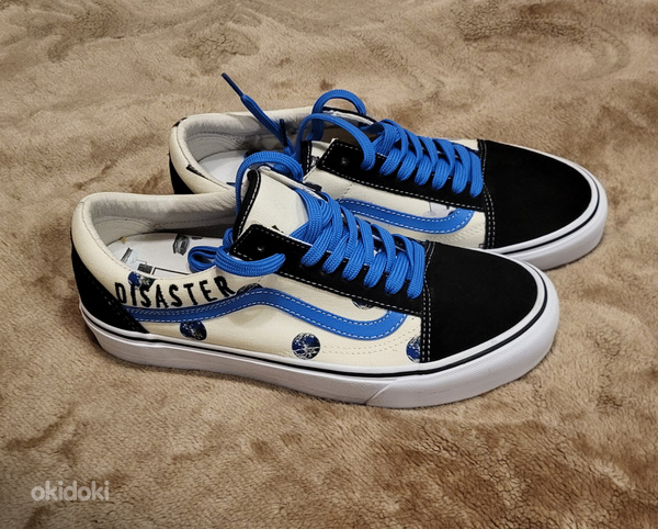 Vans,s.42,uus