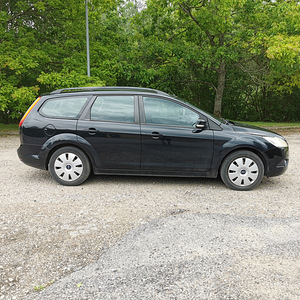 Ford Focus 2008 дизель. 2.0 (5 фото из 11)