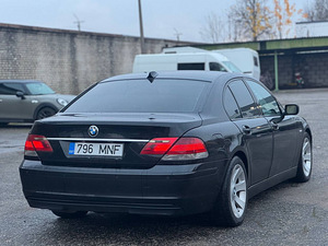 BMW 730D (4 фото из 9)