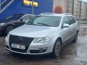 VOLKSWAGEN PASSAT VARIANT (2 foto / 8)