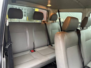 VOLKSWAGEN TRANSPORTER (9 foto / 10)