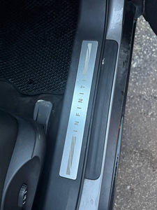INFINITI FX37 (12 фото из 13)