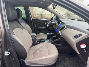 HYUNDAI IX35 (6 фото из 10)