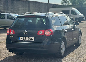 VOLKSWAGEN PASSAT VARIANT (5 foto / 5)