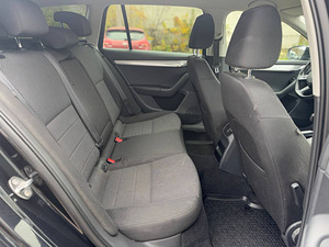 SKODA OCTAVIA (8 фото из 8)