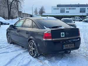 OPEL VECTRA (5 foto / 7)