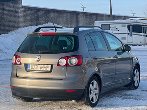 VOLKSWAGEN GOLF PLUS (5 фото из 8)
