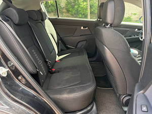 KIA SPORTAGE (9 foto / 9)