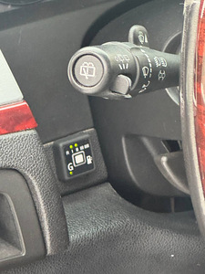 CADILLAC ESCALADE (10 фото из 15)