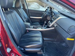 MAZDA CX-7 (6 foto / 8)
