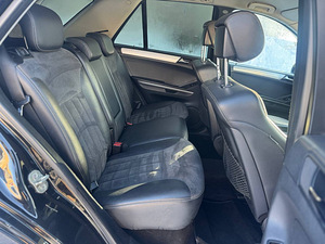 MERCEDES-BENZ ML 320 CDI 4MATIC (7 foto / 8)