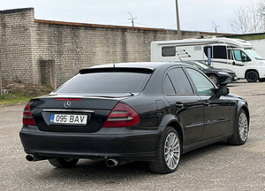 MERCEDES-BENZ E 220 CDI (5 foto / 8)
