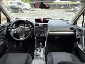 SUBARU FORESTER (4 foto / 8)