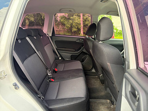 SUBARU FORESTER (7 foto / 8)
