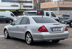 MERCEDES-BENZ E 320 CDI (5 foto / 7)