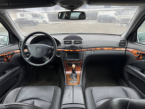 MERCEDES-BENZ E 320 CDI (6 foto / 7)