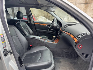MERCEDES-BENZ E 320 CDI (7 foto / 7)