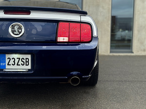 FORD MUSTANG (6 foto / 14)