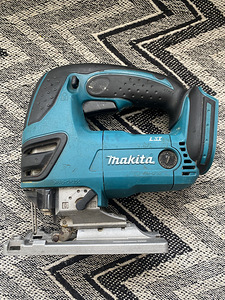 Makita BJV180 Tikksaag. Korralik (1 foto / 9)