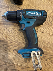 Makita akutrell+laadija+2 akut. Vähe kasutatud (2 foto / 10)