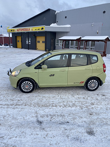 Honda Jazz 2005a. Automaat CVT. Korralik (3 foto / 15)
