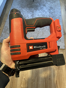 Einhell akutööriistade komplekt (3 foto / 10)