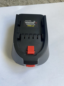 Bosch adapter Makita 18v akudele (3 foto / 4)