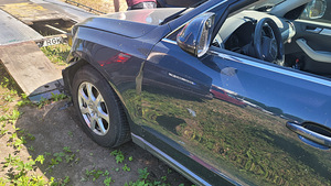 Audi Q5 2009 auto avarii (3 foto / 5)