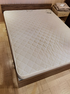 Матрас Dormeo 160х200 (1 фото из 3)