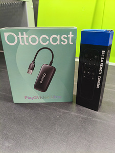 Ottocast Play2Video Ultra AI Box CarPlay Android auto (3 фото из 6)