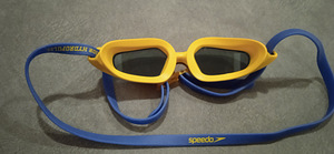 Очки для плавания Speedo (2 фото из 3)