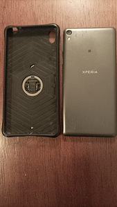 Sony Xperia E5 F3311 (2 фото из 4)