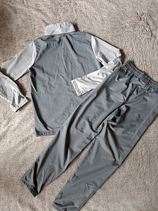 Комплект Nike 147-158 (2 фото из 4)